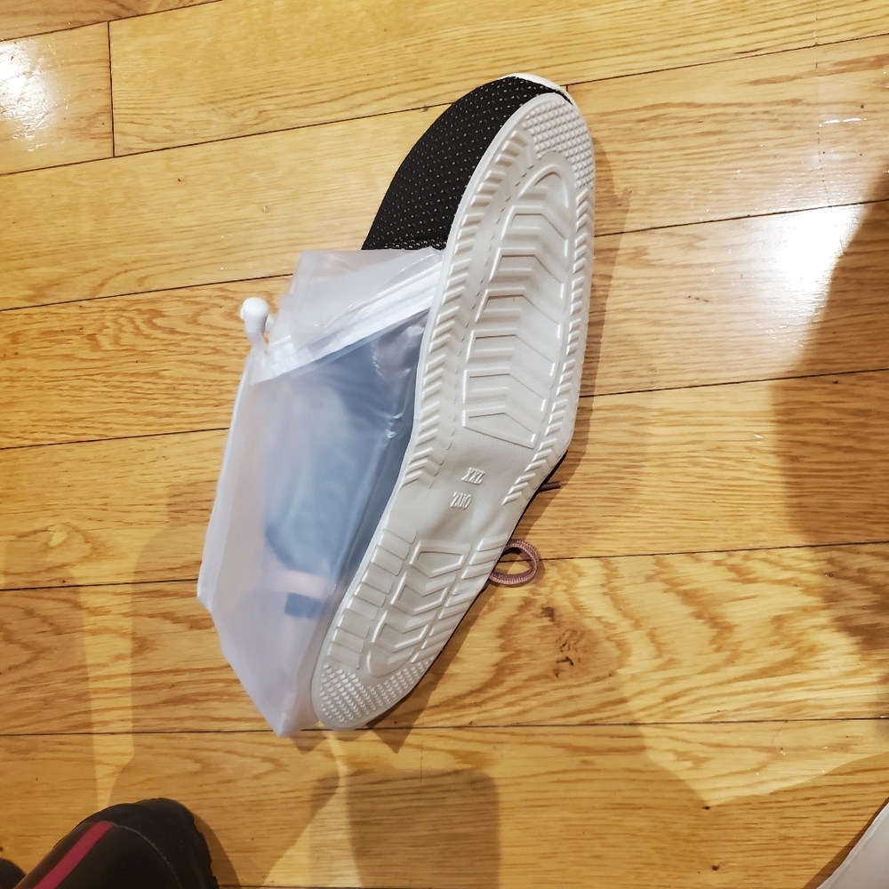 Waterproof shoe cover